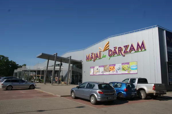 "Mājai un Dārzam" Cēsīs