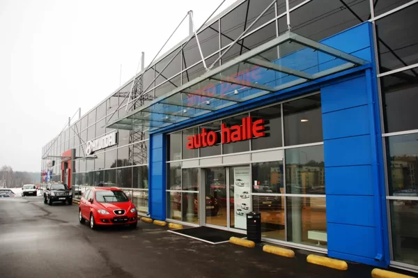 Auto halle Rīgā